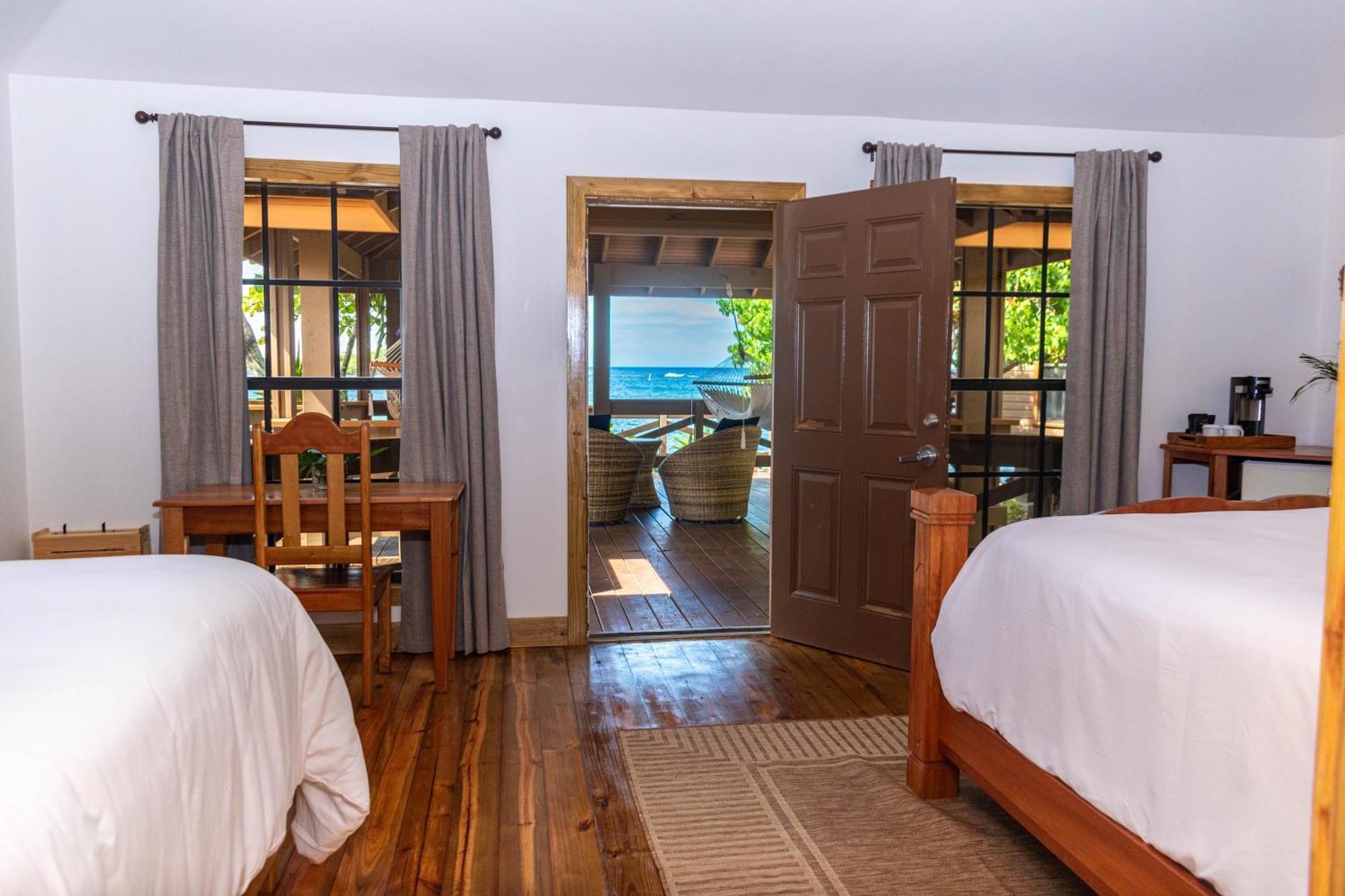 Anthony'S Key Resort Sandy Bay Buitenkant foto